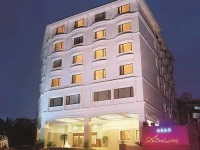 Abad Atrium 3*