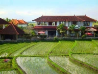 Villa Padi Karo