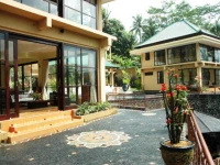 Villa Selat 3*