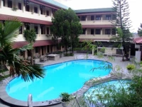 Cakra Kembang hotel 3*