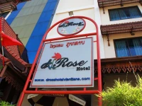 D Rose Hotel 3*
