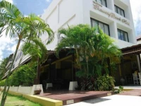 Chaweng Beach Hotel 2*