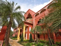 Sheik Istana Hotel 4*