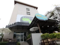 Baiyoke Ciao Hotel 3*