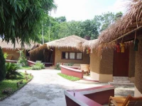 Scorpion Tailed Boat Village 3*