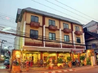 Lanna House Hotel Chiang Mai 2*