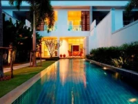 Two Villas Holiday - Onyx Style Naiharn Beach  3*