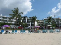 The Front Apartments 2*