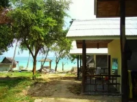 Phi Phi Rantee Beach Resort 2*