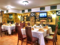 The Castle Complex 3*