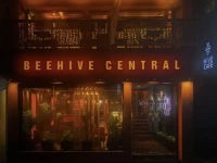Beehive Central 3*