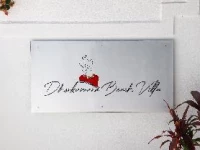 Dhonkamana Beach Villa 3*