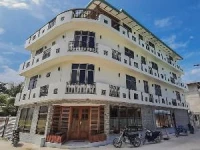 Maaniya Residence 3*