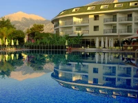 Zena Resort Hotel 5*