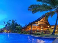 Uprising Beach Resort 3*
