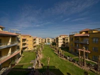 Laguna Vista Residence