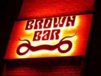 Brown hotel-restaurant complex