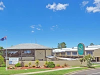 Quality Hotel Bathurst 4*