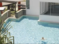 Element on Coolum Beach 4*