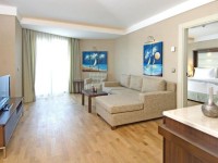 Ramada Plaza Antalya 5*