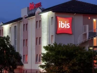 Ibis Pau Lescar 2*