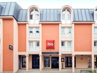 Ibis Chateau De Fontainebleau 3*