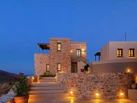 Themonies Luxury Suites 3*