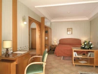 American Park Hotel Pozzuoli 4*