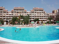 Family Garden Compostela Beach