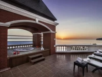 Orange County Resort Hotel 5*