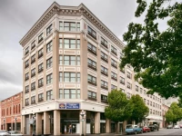 BEST WESTERN PLUS Carlton Plaza Hotel