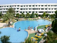 Club Marthas Aparthotel 3*