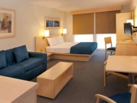 City Express Irapuato 4*