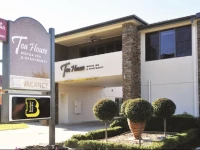 Tea House Motor Inn 3*