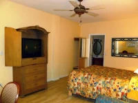 Orchard Garden Hotel & Suites 2*