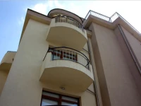 Milan (РњРёР»Р°РЅ)  2*