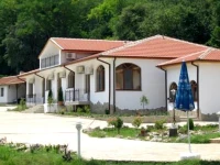 Complex Izvorite (РљРѕРјРїР»РµРєСЃ Р?Р·РІРѕСЂРёС‚Рµ) 2*