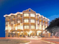 Puerta De Hierro Hotel  4*