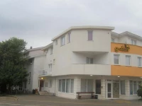 Globtour Inn Hotel