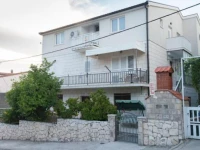 Apartments And Rooms SB 3*