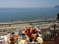 Diana Grand Hotel 4*