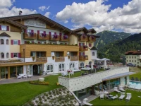 Family Wellness Hotel Renato 4*