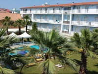Centro Vacanze Domus M.G. 3*
