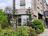 BEST WESTERN PLUS Uptown Hotel 3*