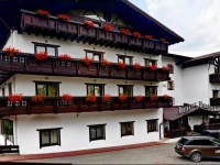 Pension Ursuletul 3*