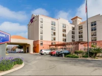 Hampton Inn San Antonio Downtown 3*