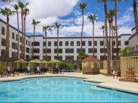 Hilton Phoenix Airport 3*