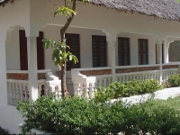 The Nungwi Inn Hotel 2*