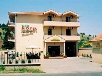 Garni Hotel Holiday 3*