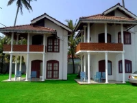 Lace Rock Beach Cabanas 3*